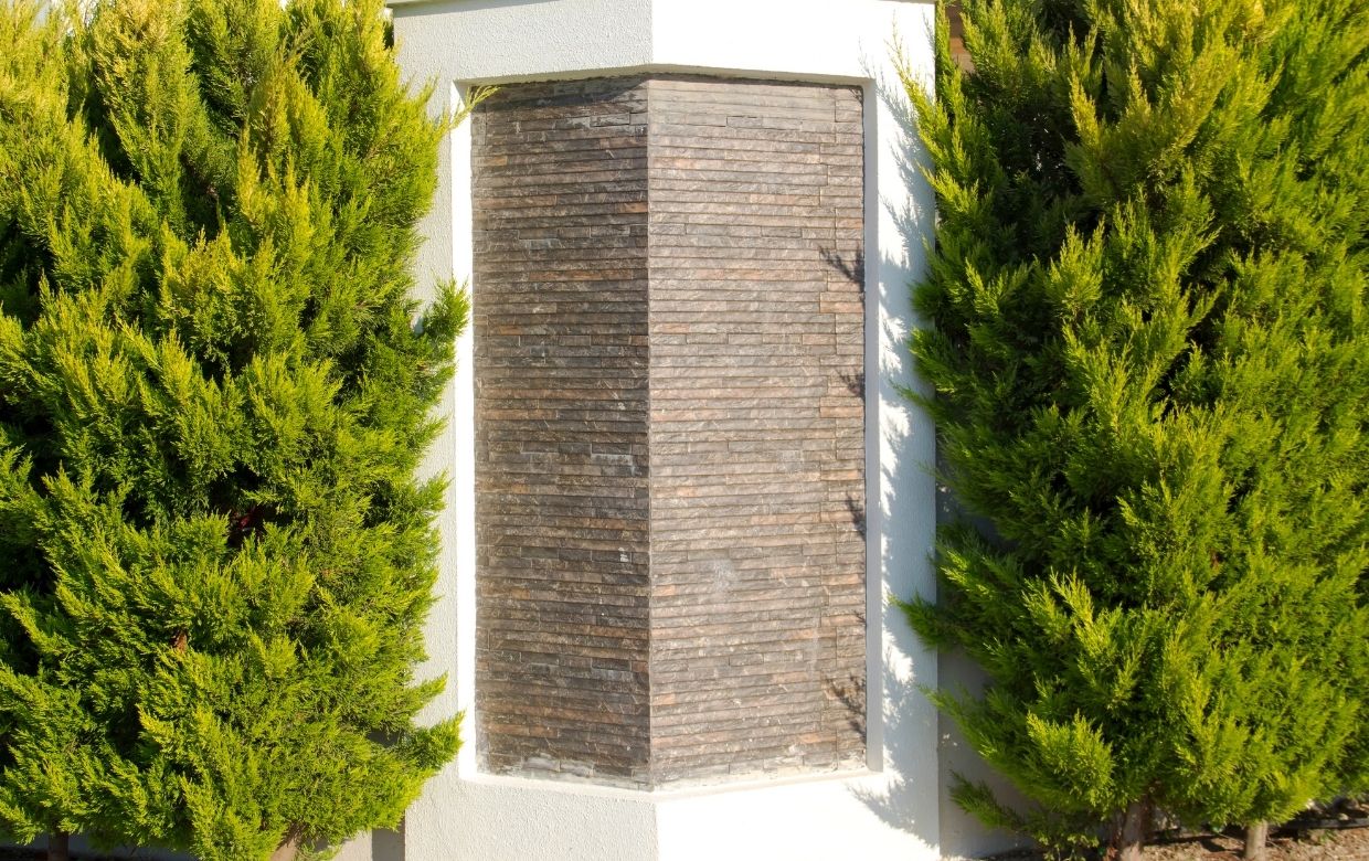 mur mitoyen entre maison voisin